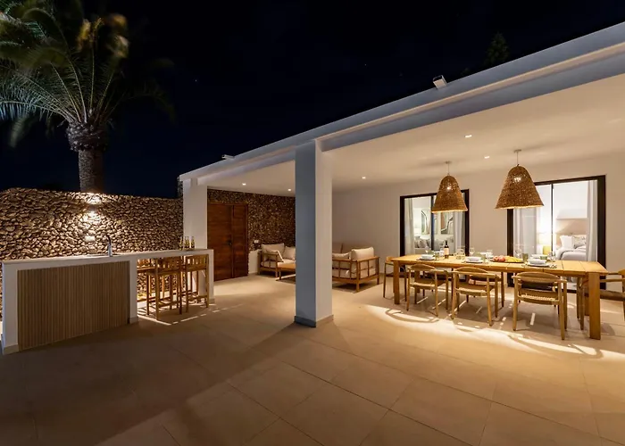 Villa Bellagio By Buenavillavilla De Lujo Con Piscina Privada Climatizada